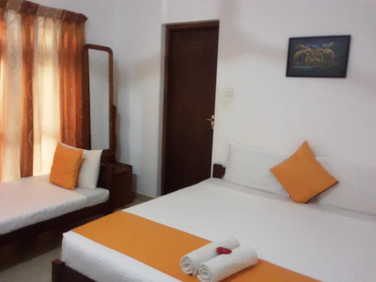 Villa Delorenta Anuradhapura Eksteriør bilde