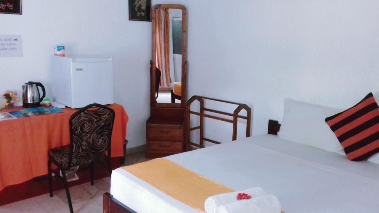 Villa Delorenta Anuradhapura Eksteriør bilde