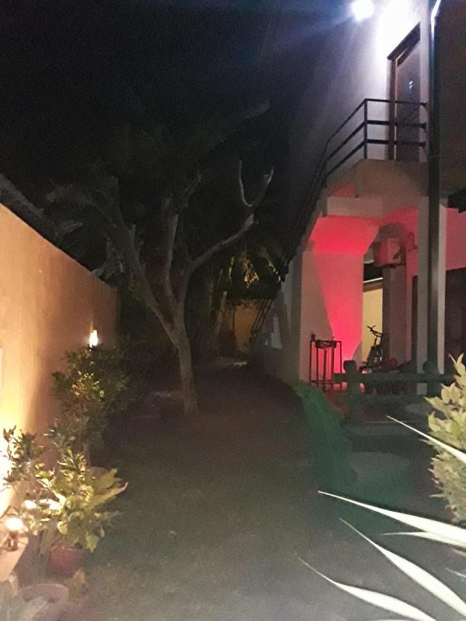 Villa Delorenta Anuradhapura Eksteriør bilde